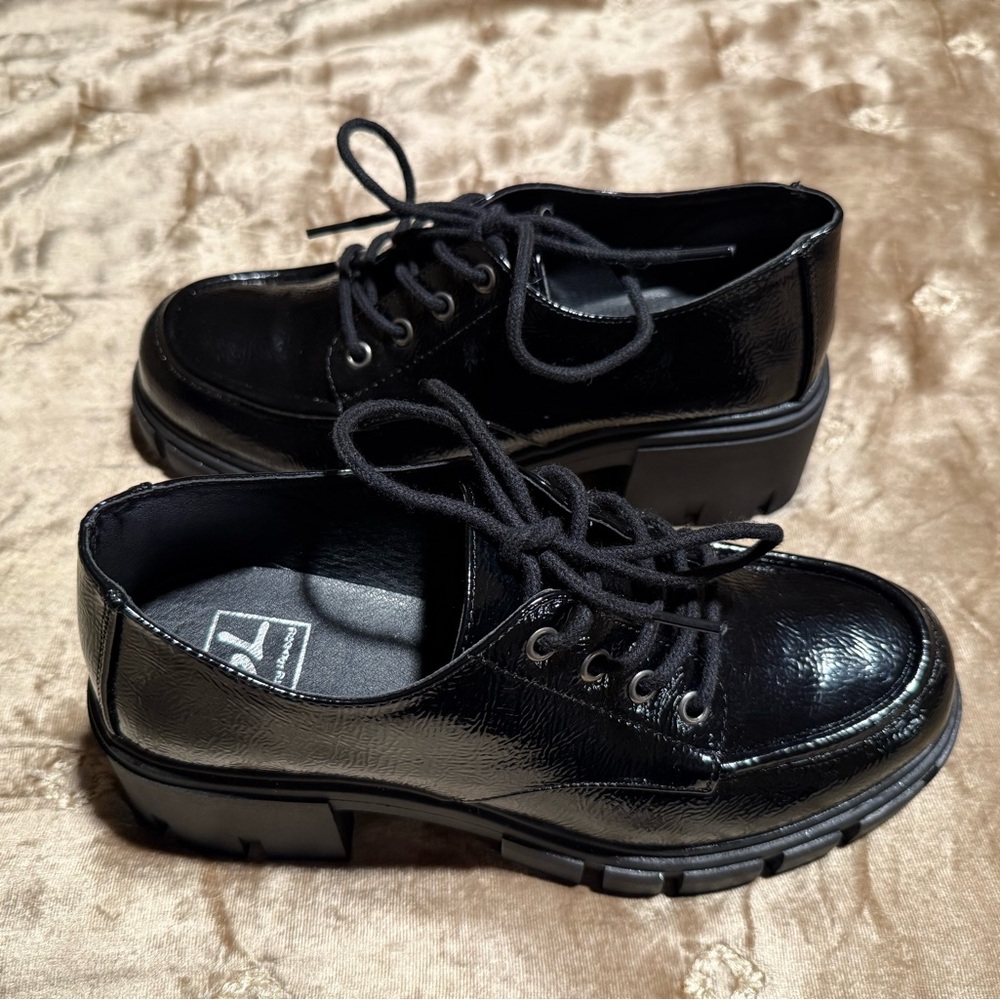 New Dirty Laundry Noyz Oxford Shoe in Black Patent Leather